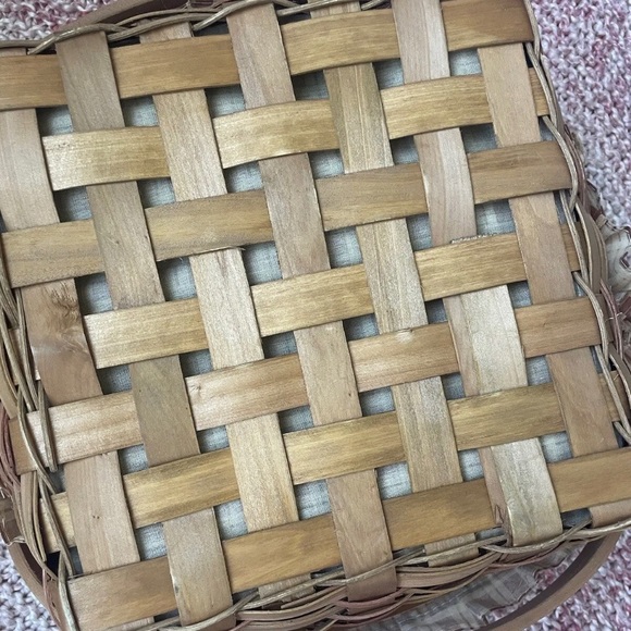 Vintage Christmas Snowman Woven Wicker Basket With Handles - Picture 5 of 5